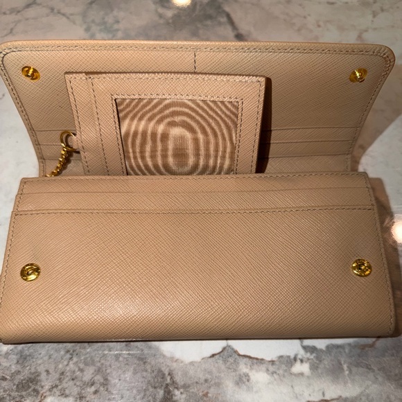 Prada Beige Leather Wallet - Picture 8 of 15